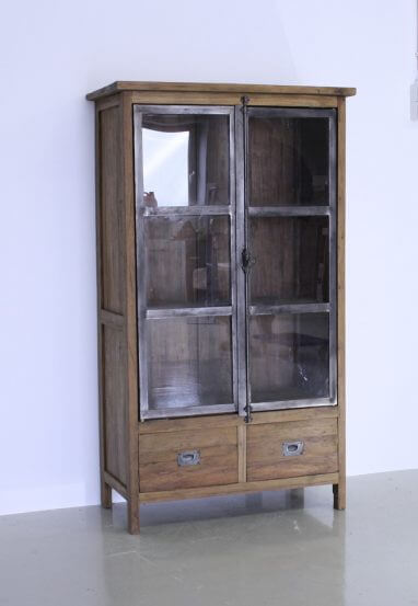 kastje van teakhout met spanjolet sluiting