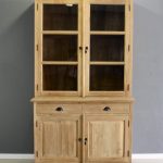 Buffetkast van teakhout twee deuren onder en twee deuren boven