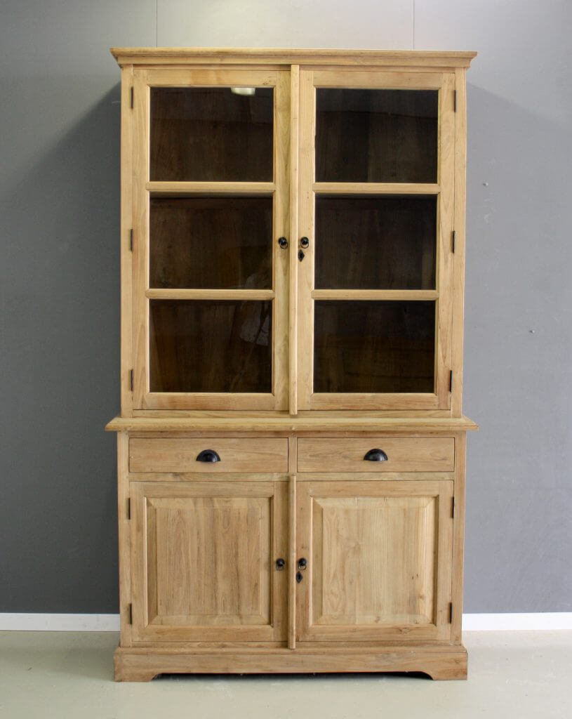 Buffetkast van teakhout twee deuren onder en twee deuren boven