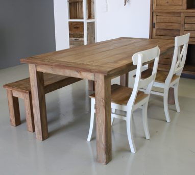 teak dingklik tafel