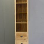 hoge smalle boekenkast teak hout