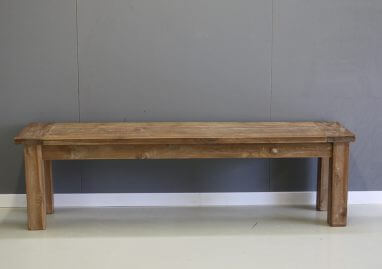 robuuste bank van teakhout