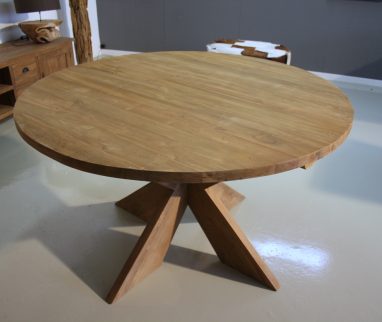 Ronde teakhouten tafel met kruispoot