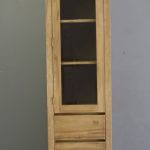 strakke smalle vitrinekast teakhout