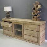 strak dressoir zes laden een glas deur