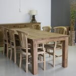 teak tafel geborsteld