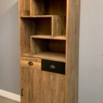 teakhouten boekenkast met staal