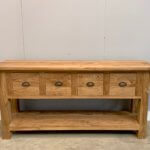 Sidetable van geborsteld teakhout 160cm breed