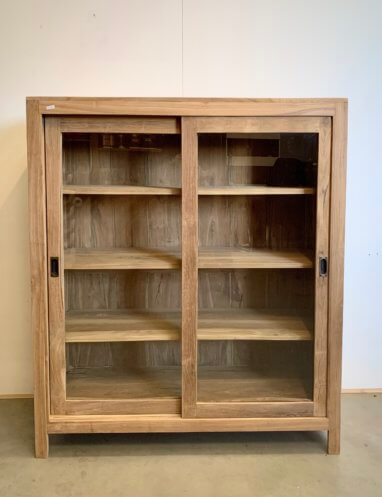 Half hoge teakkast met schuifdeuren