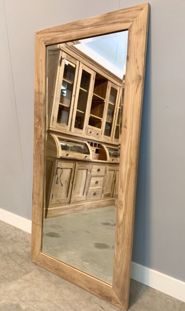 spiegel met teaklijst