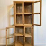 vitrine kast van teakhout