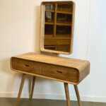 Kaptafel van teakhout