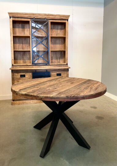 tafel rond teakhout metaal close-up