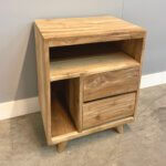 Nachtkast met Asymmetrisch indeling.