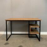 Industrieel bureau teakhout