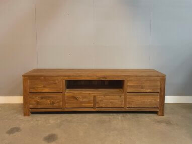 Modern tv-meubel met een robuuste afwerking.