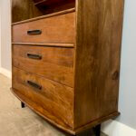 Retro kast jaren 70 Mango close-up