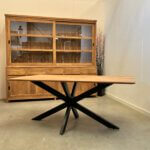 Rechthoekige tafel met kruispoot