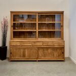 Moderne teakkast met schuifdeuren indoteak