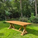 Teak tuin kloostertafel close-up