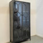 Industriële kast gemaakt van staal