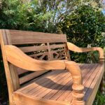 Close-up teakhouten tuinbank indoteak